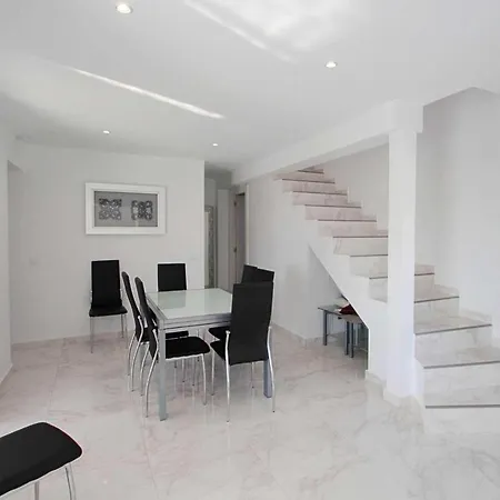Villa Gypsophila *